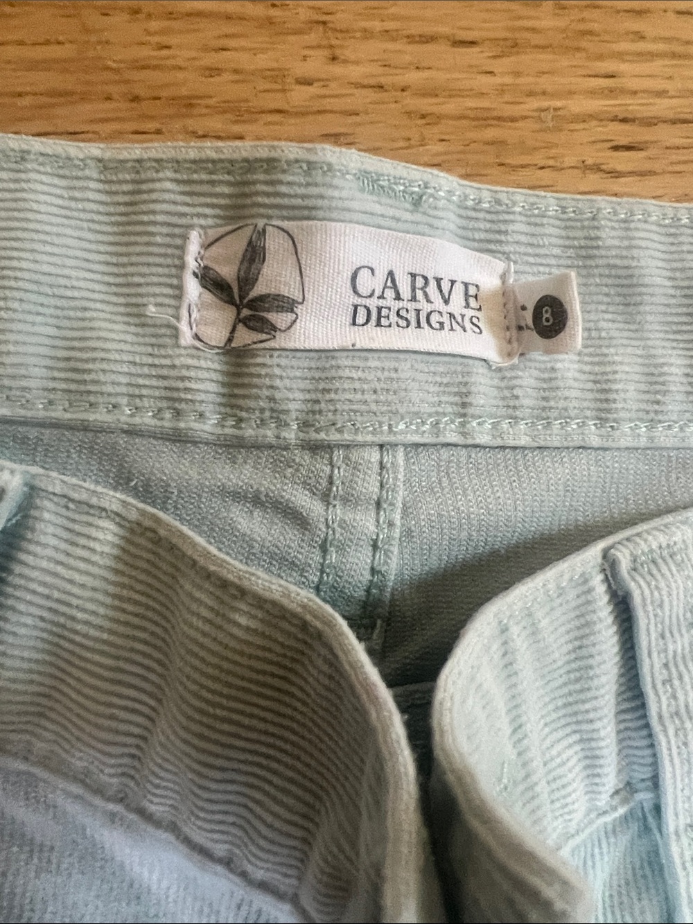 Carve Designs women’s Pale Blue Denim Cutoff Shorts - Picture 2 of 6